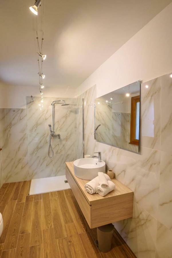 Maison Balu Villa Torri Del Benaco Luaran gambar