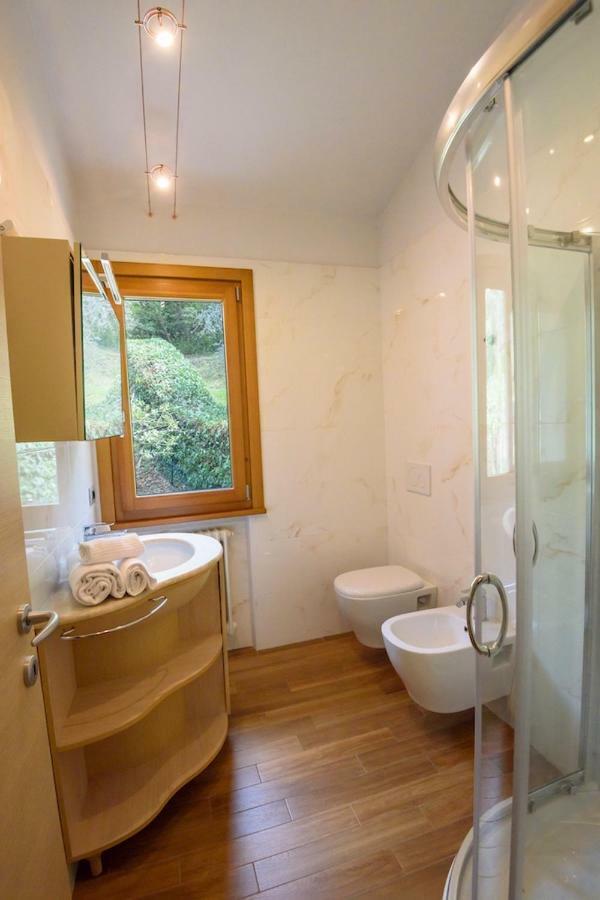 Maison Balu Villa Torri Del Benaco Luaran gambar