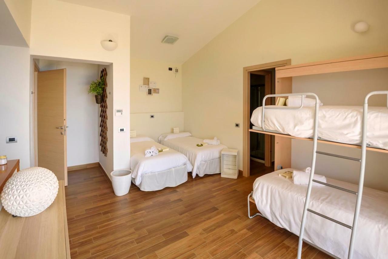 Maison Balu Villa Torri Del Benaco Luaran gambar