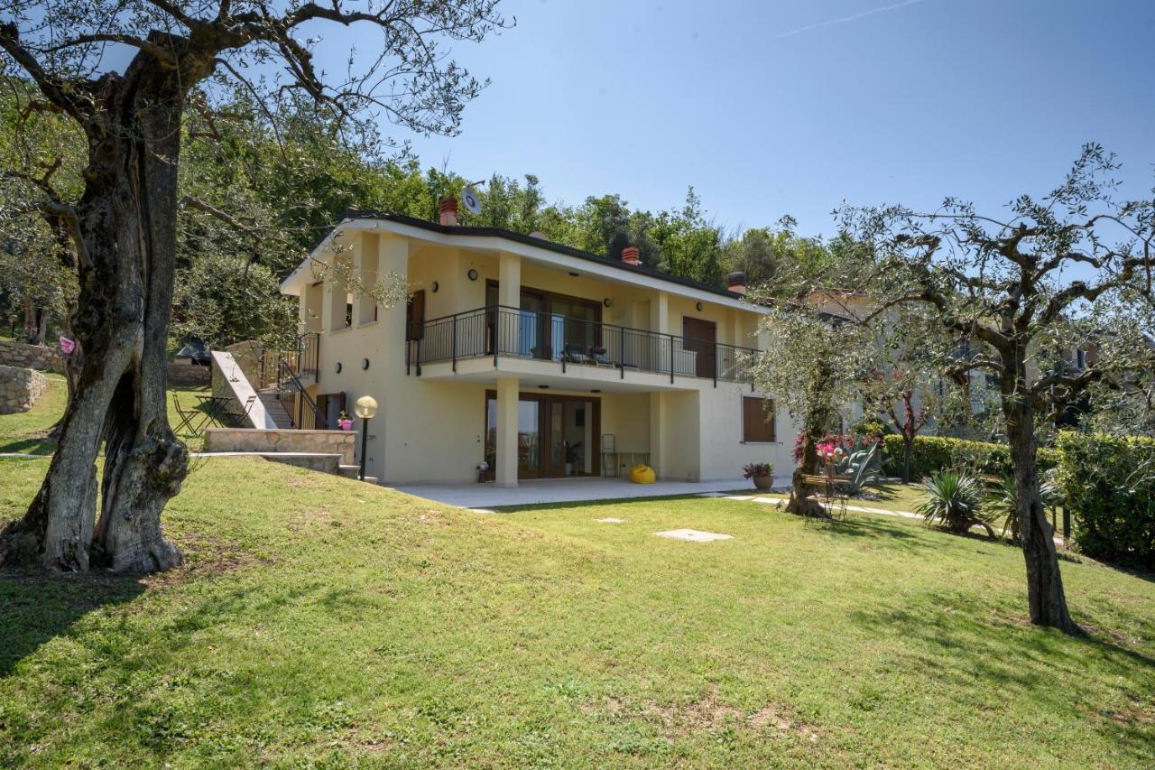 Maison Balu Villa Torri Del Benaco Luaran gambar